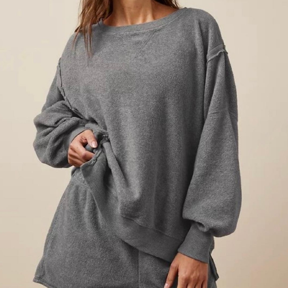 American Eagle Seriously Huggable Oversized Fleece Sweatshirt, Size Medium